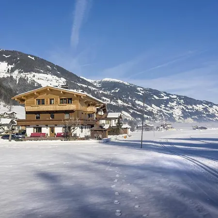 Couette-café Haus Kreidl 3*