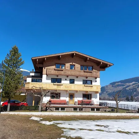 Haus Kreidl Bed & Breakfast Schwendau