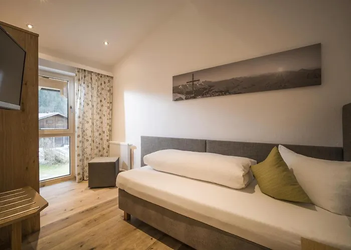 Haus Kreidl Bed & Breakfast 3*